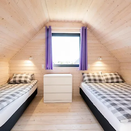 Wrzosowy Zakatek Feriehus Sarbinowo